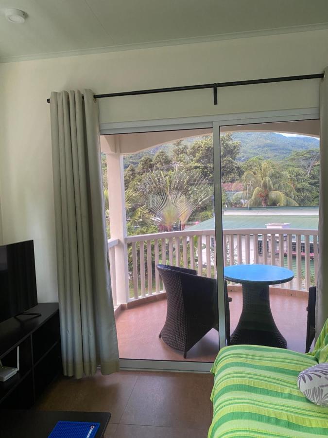 Flower Garden Self-Catering Apartments Beau Vallon  Extérieur photo